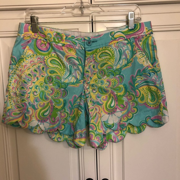 Lilly Pulitzer shorts - Picture 1 of 1